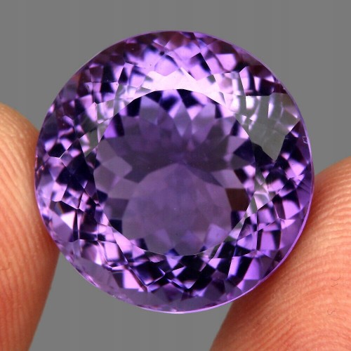 Amethyst Naturstein VVS 33,8ct